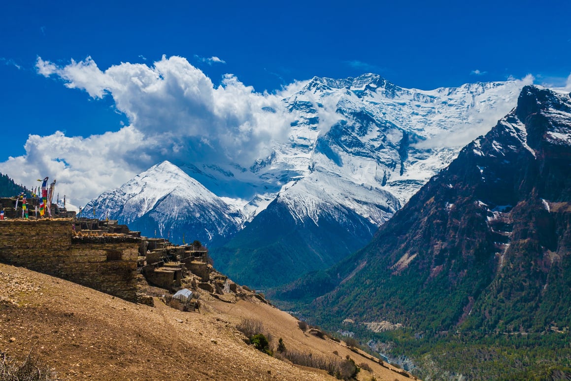 Landskape Photo Tracking Himallaya Vilage Side Hill.View Snow Nepal